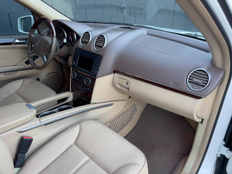 2012 Mercedes-Benz GL-Class GL 450 4MATIC