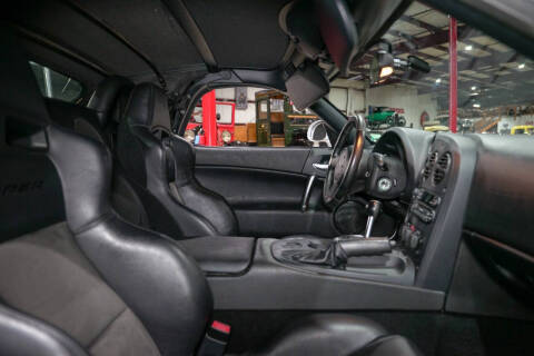 2004 Dodge Viper SRT-10