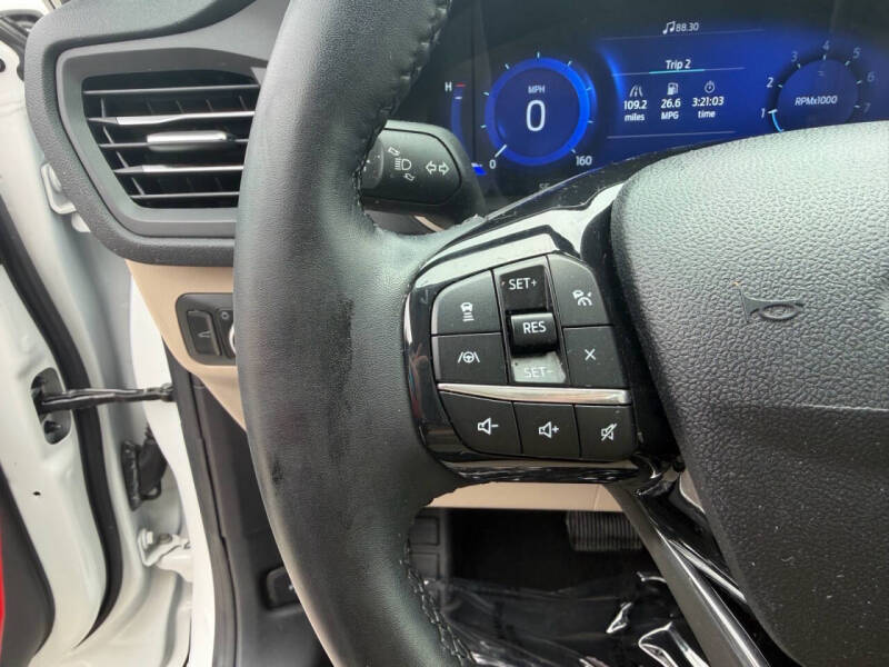 2022 Ford Escape SEL