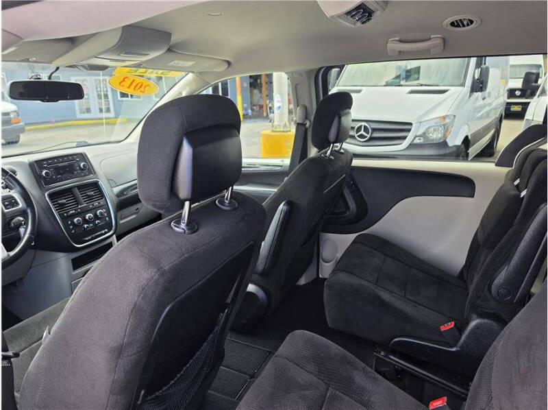 2013 Dodge Grand Caravan