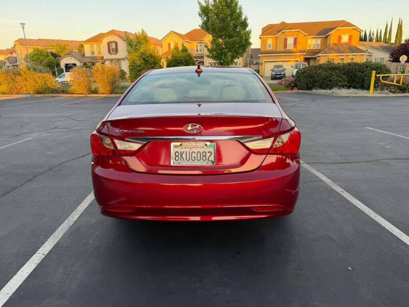 2011 Hyundai Sonata GLS
