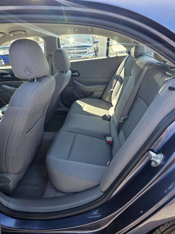 2015 Chevrolet Malibu LS