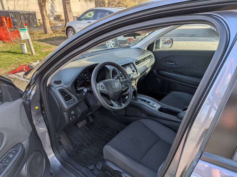 2021 Honda HR-V LX