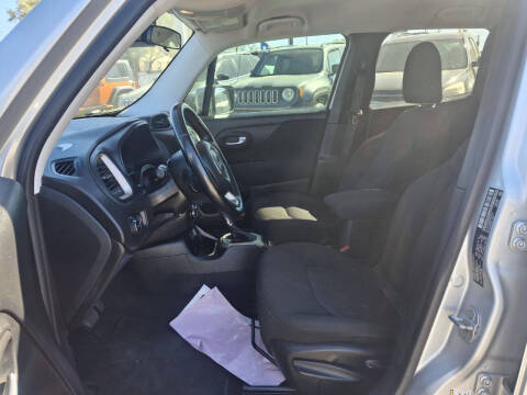 2017 Jeep Renegade Altitude