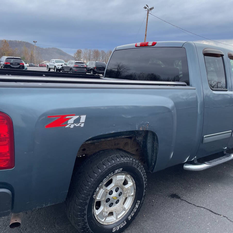 2011 Chevrolet Silverado 1500 for sale at Pro Auto Gallery in King George, VA