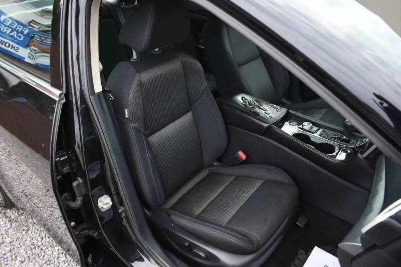 2017 Nissan Maxima