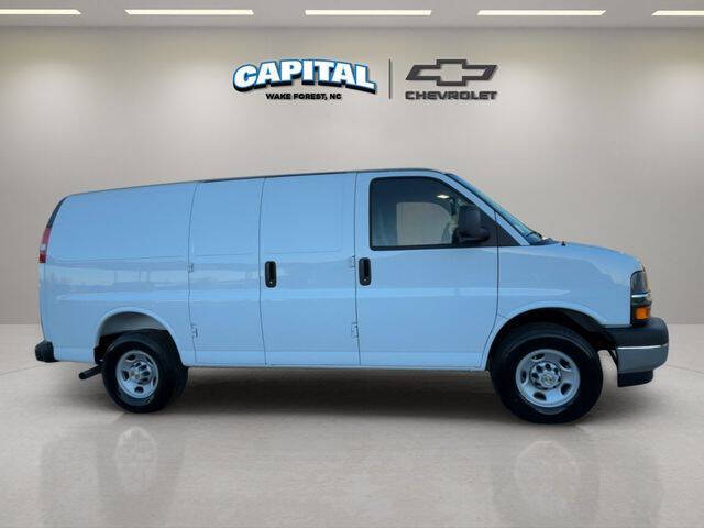 2025 Chevrolet Express 2500