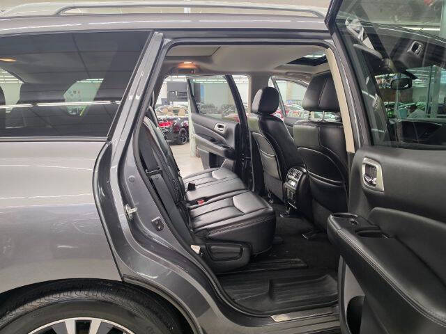 2018 Nissan Pathfinder Platinum