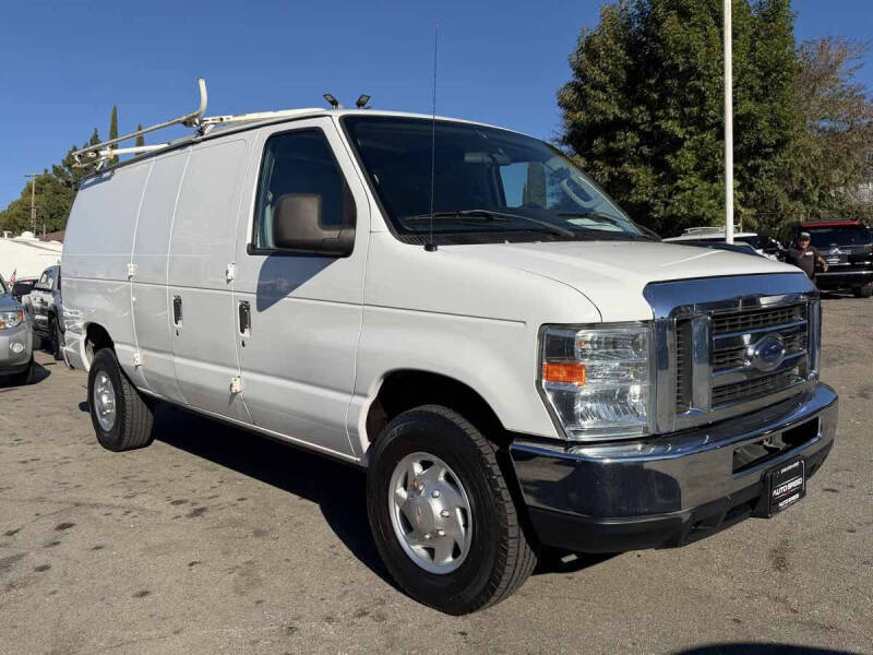 2012 Ford E-Series E-350 SD