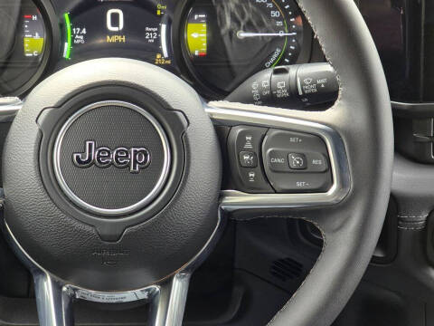 2025 Jeep Wrangler Sahara 4xe