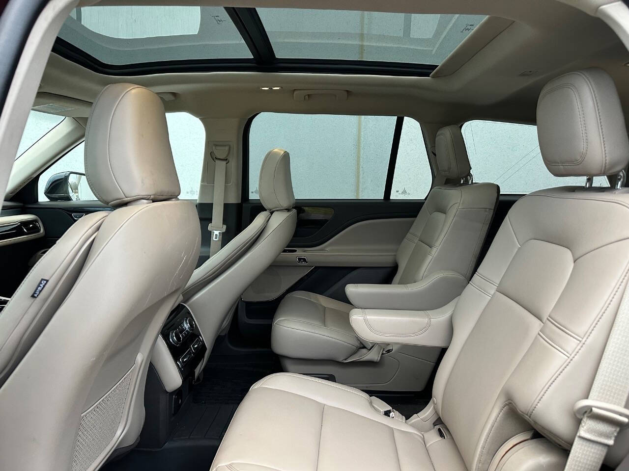 2023 Lincoln Aviator for sale at Phoenix Motor Co in Romulus, MI