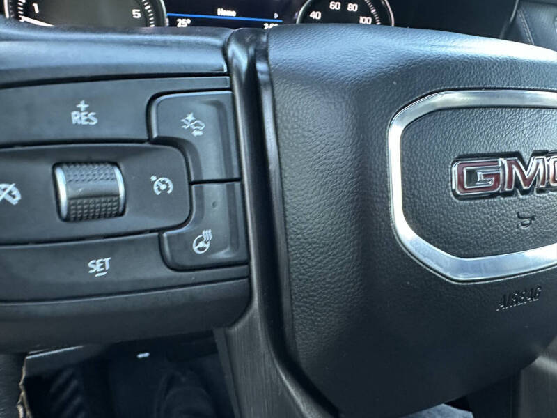 2021 GMC Yukon XL AT4