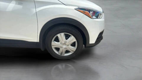 2020 Nissan Kicks S