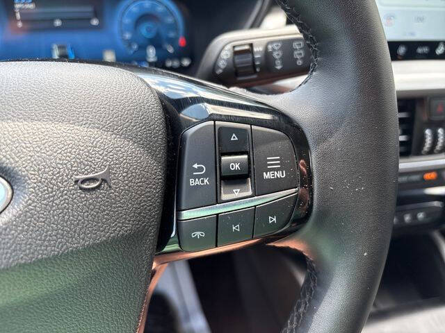 2025 Ford Escape Platinum