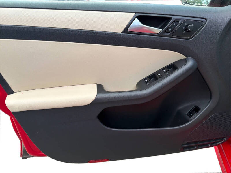 2012 Volkswagen Jetta
