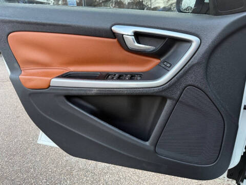 2016 Volvo S60 T5 Drive-E Premier