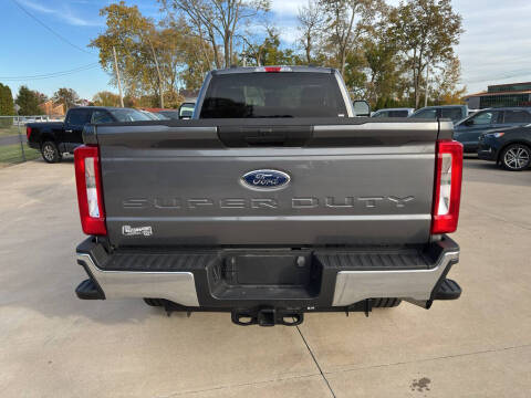 2024 Ford F-350 Super Duty XLT