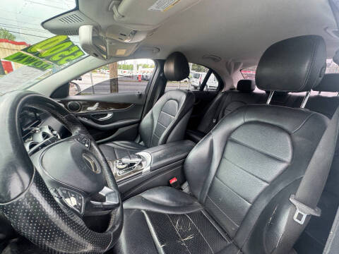 2015 Mercedes-Benz C-Class C 300