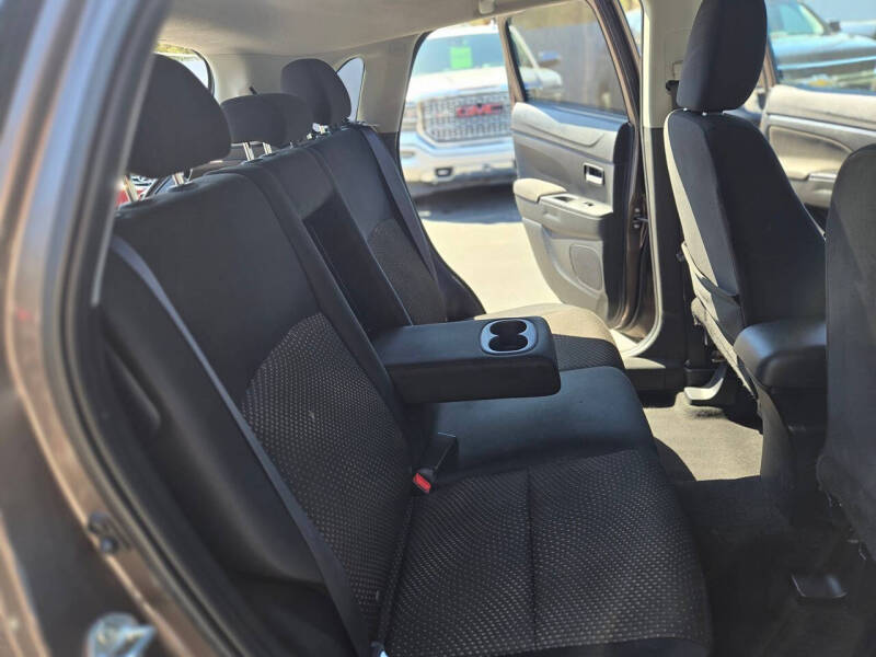2016 Mitsubishi Outlander Sport ES