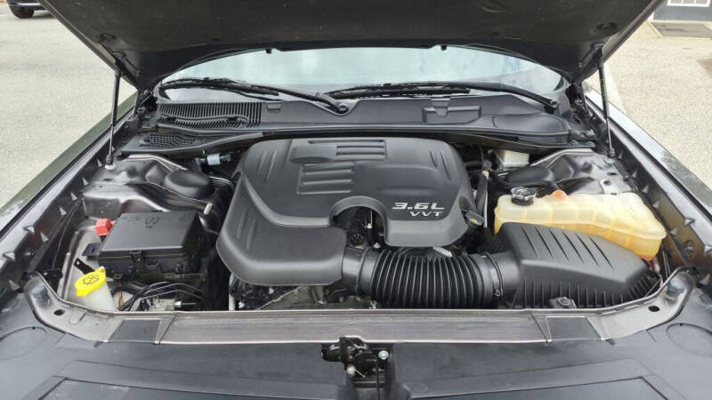 2021 Dodge Challenger SXT