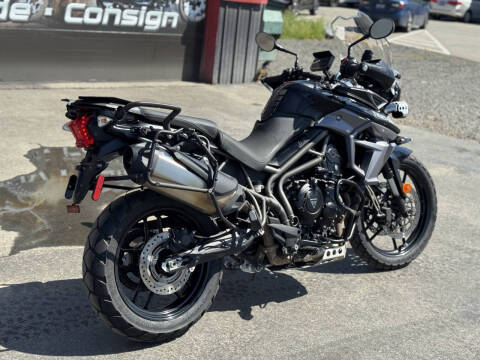 2016 Triumph Tiger 800 XRX Adevnture Bike