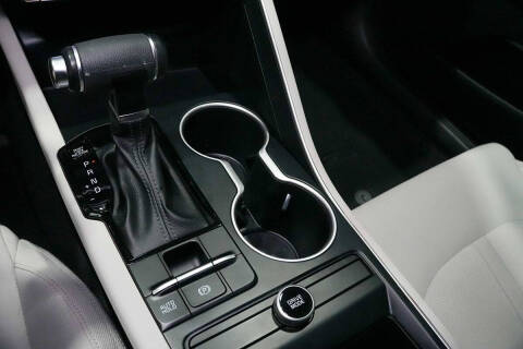 2022 Kia K5