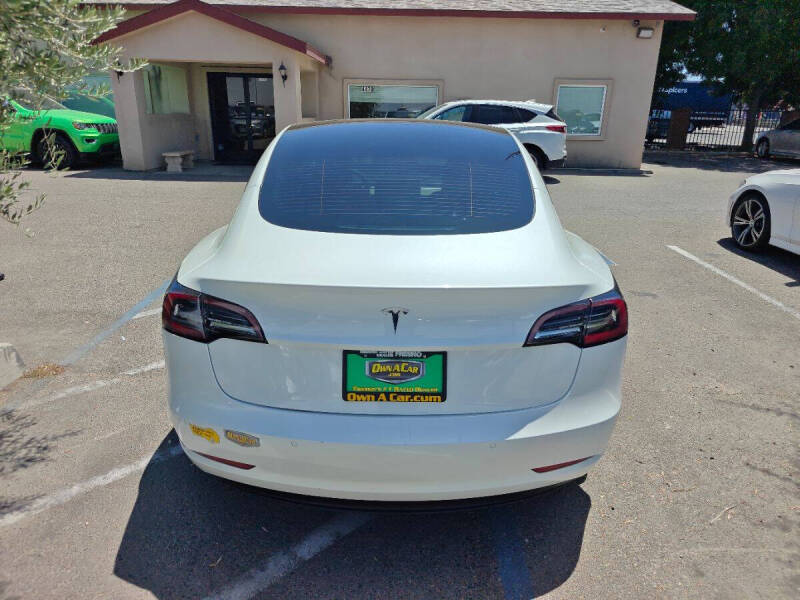 2021 Tesla Model 3 Standard Range Plus