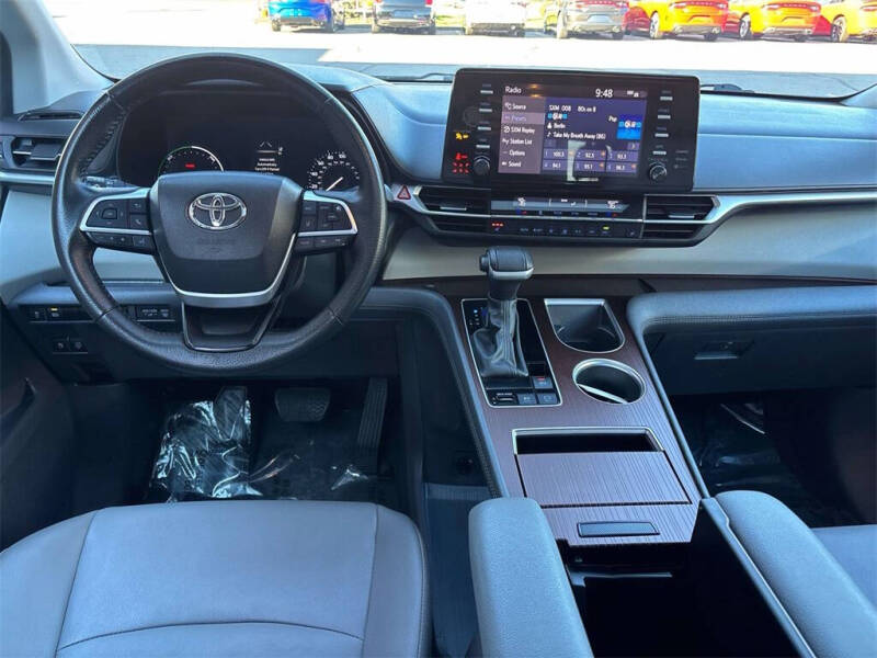 2024 Toyota Sienna
