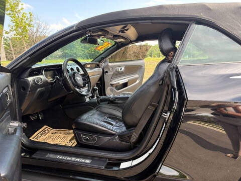 2019 Ford Mustang EcoBoost