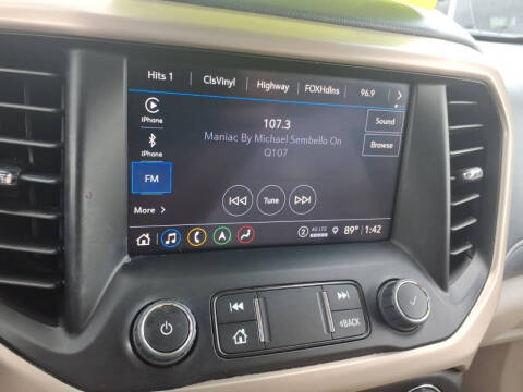 2023 GMC Acadia Denali
