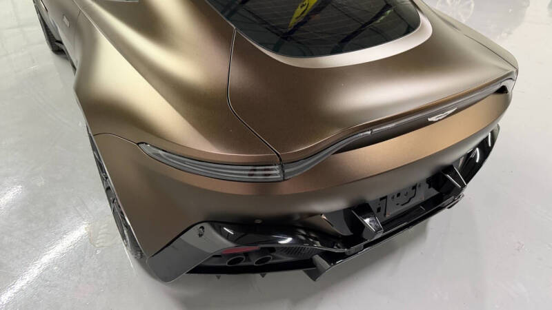 2021 Aston Martin Vantage