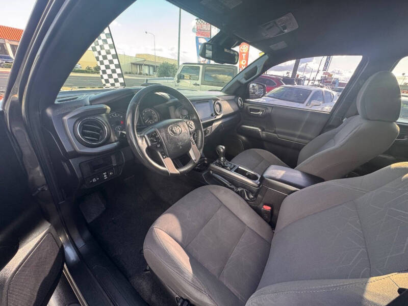 2018 Toyota Tacoma SR5 V6