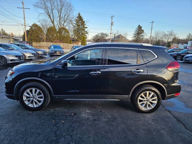 2018 Nissan Rogue SV