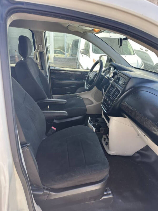 2011 Dodge Grand Caravan C/V