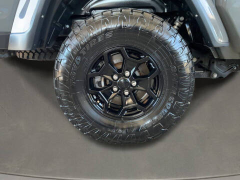 2021 Jeep Gladiator Willys