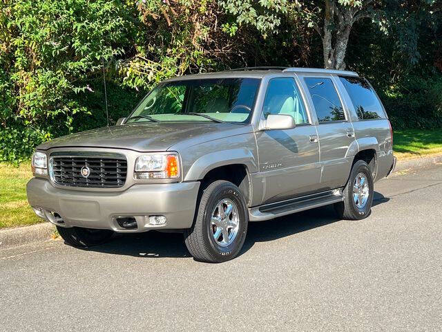 2000 Cadillac Escalade