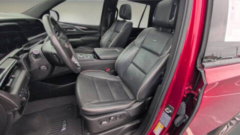 2023 Cadillac Escalade Sport