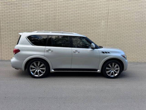 2011 Infiniti QX56