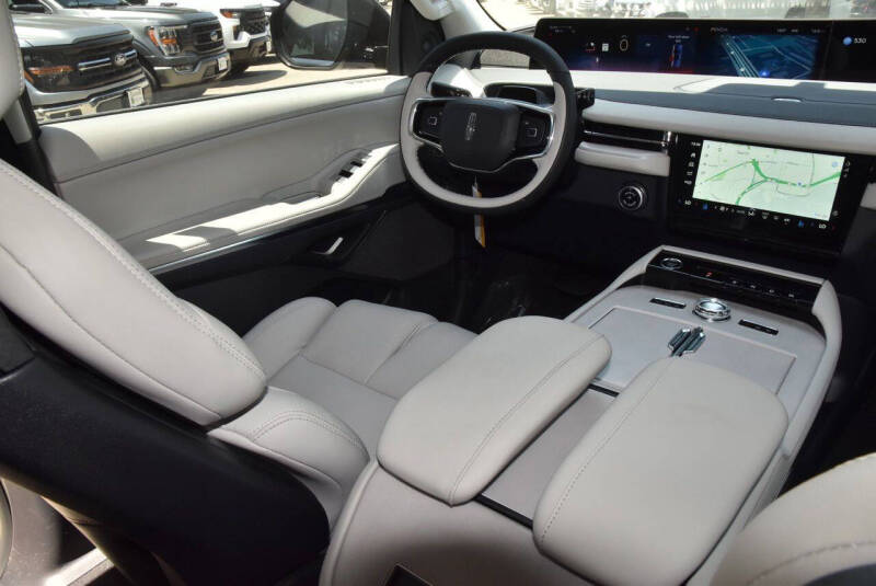 2026 Lincoln Navigator Reserve