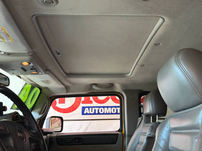 2004 HUMMER H2