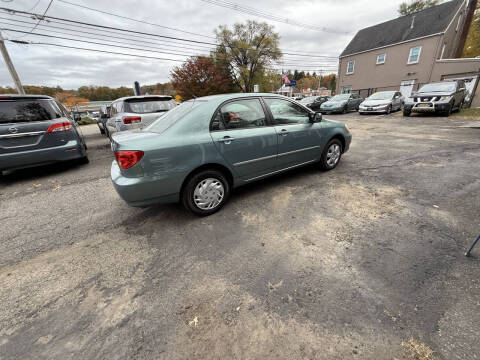 2005 Toyota Corolla LE