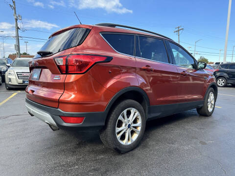 2019 Ford Escape SEL