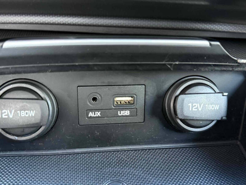 2016 Hyundai Genesis