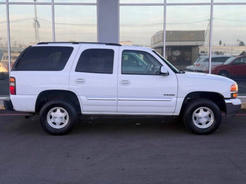 2004 GMC Yukon SLE