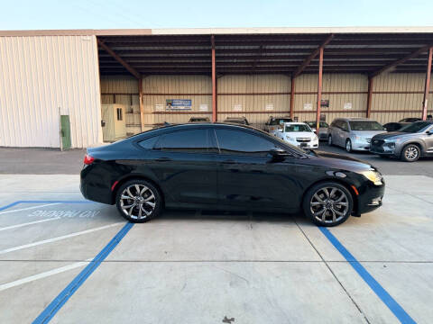 2015 Chrysler 200 S