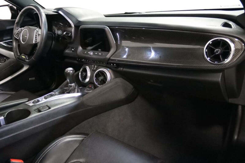 2023 Chevrolet Camaro LT