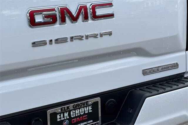 2026 GMC Sierra 1500 Elevation Standard