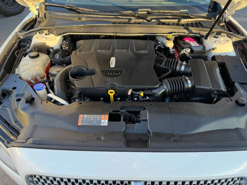 2017 Lincoln Continental Reserve