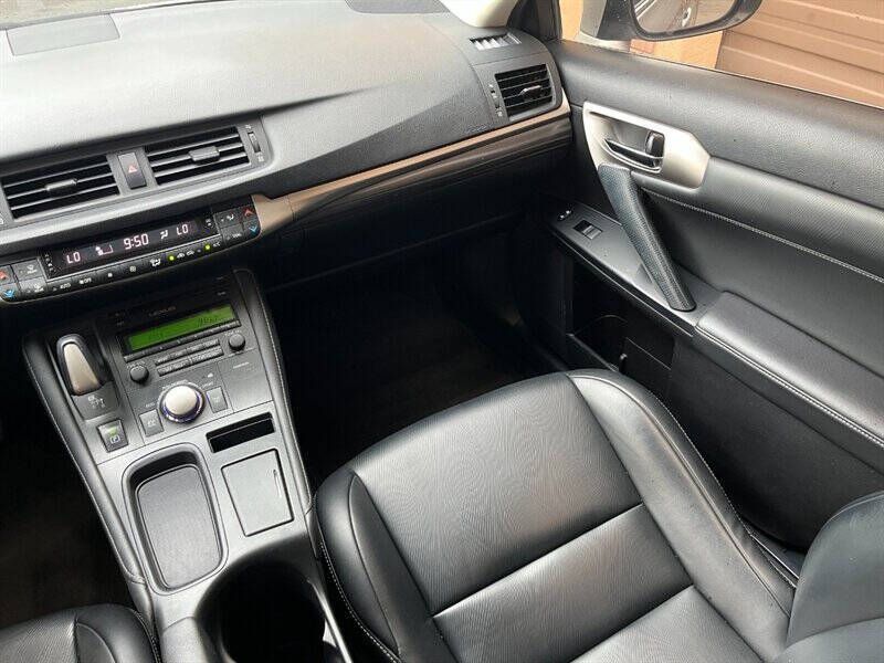 2016 Lexus CT 200h