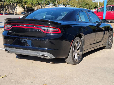 2017 Dodge Charger SE
